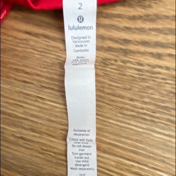 lululemon - Picture 3 of 4